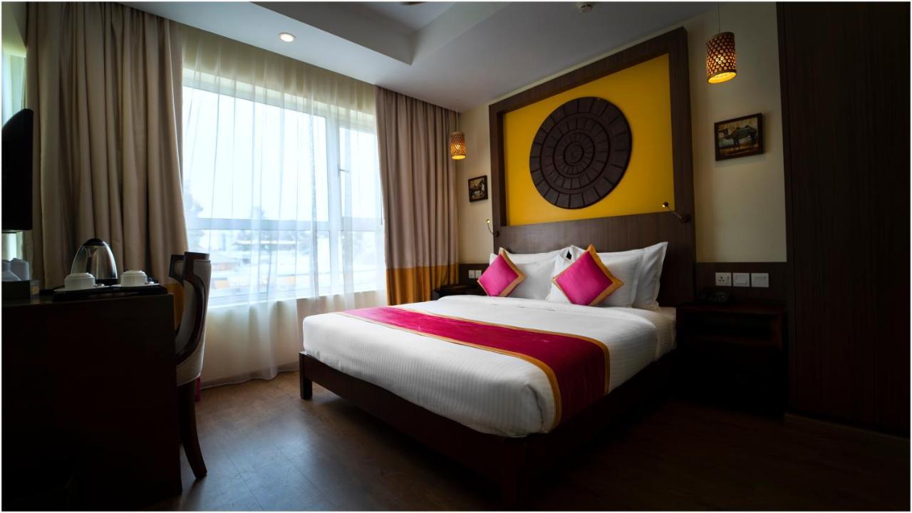 Vivin Luxury Suites 트리반드룸 외부 사진