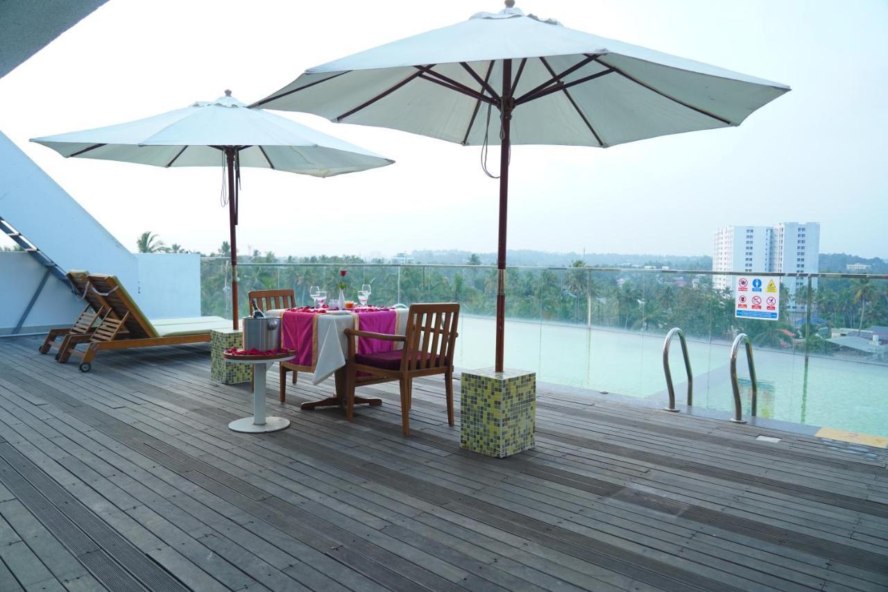 Vivin Luxury Suites 트리반드룸 외부 사진